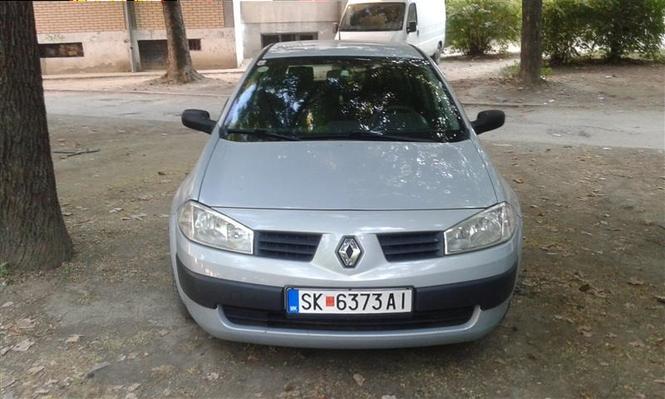 Renault Megane -04