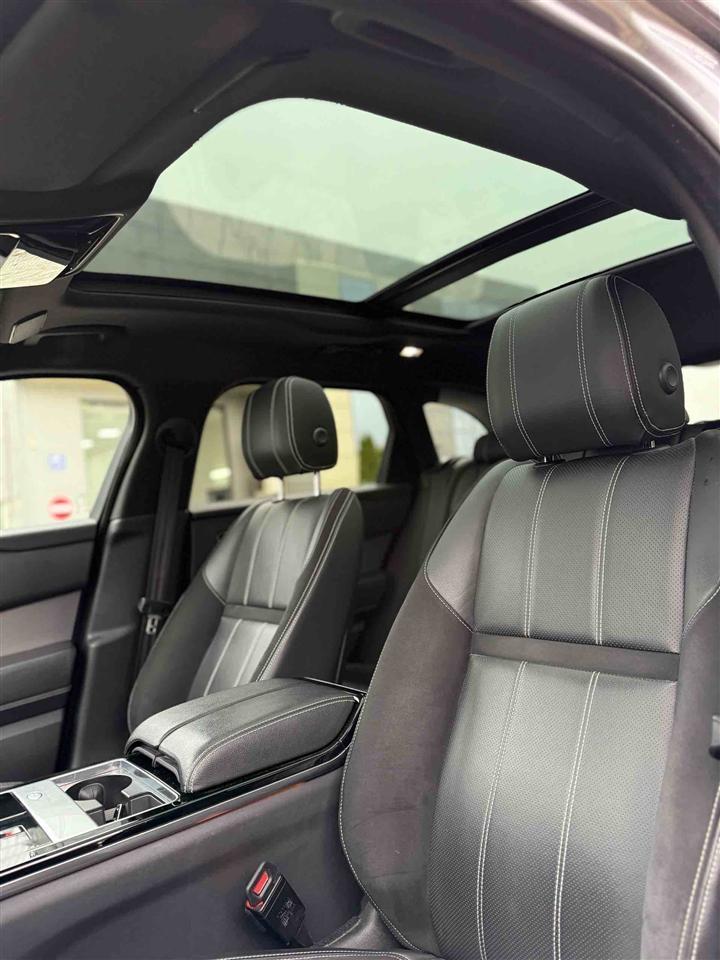 Range-Rover-Velar-R-DYNAMIC-Facelift-AWD-2021