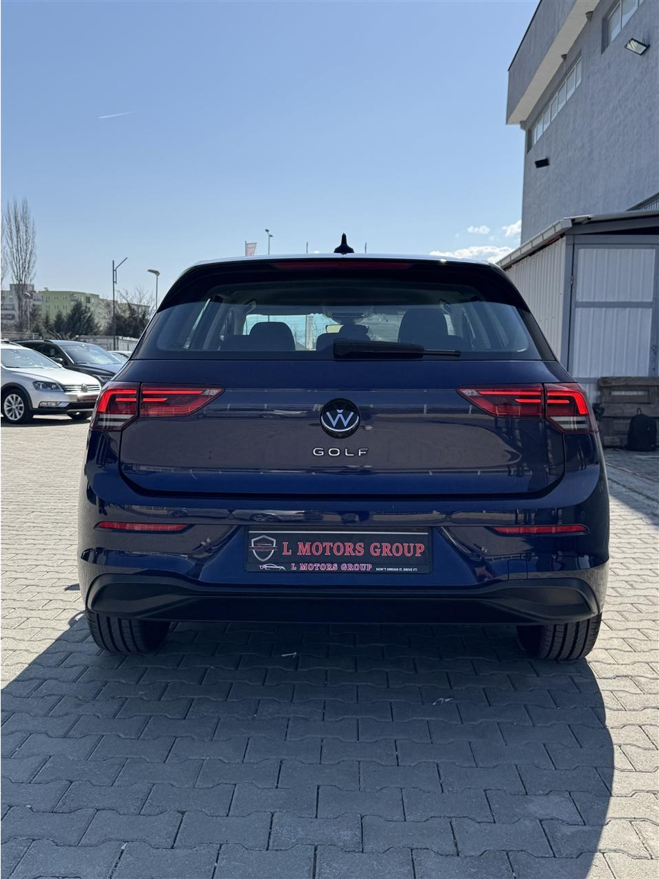 VW-GOLF-8-2-0TDI-116HP-DSG-LIFE-2022