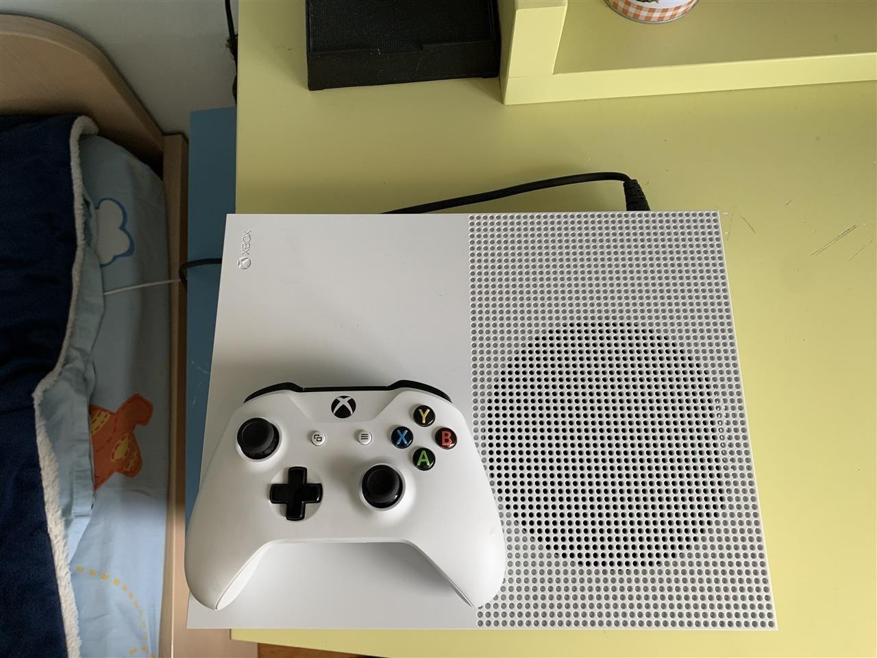Xbox one s deals mk
