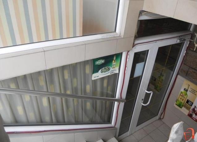 IZDAVAM--DUKAN-STROG-CENTAR-GARNIZON-DO-DUKAN--MICE-