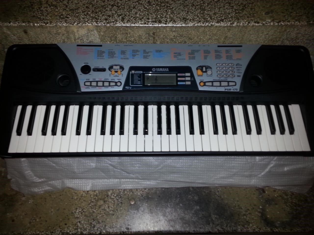 Yamaha-PSR-175