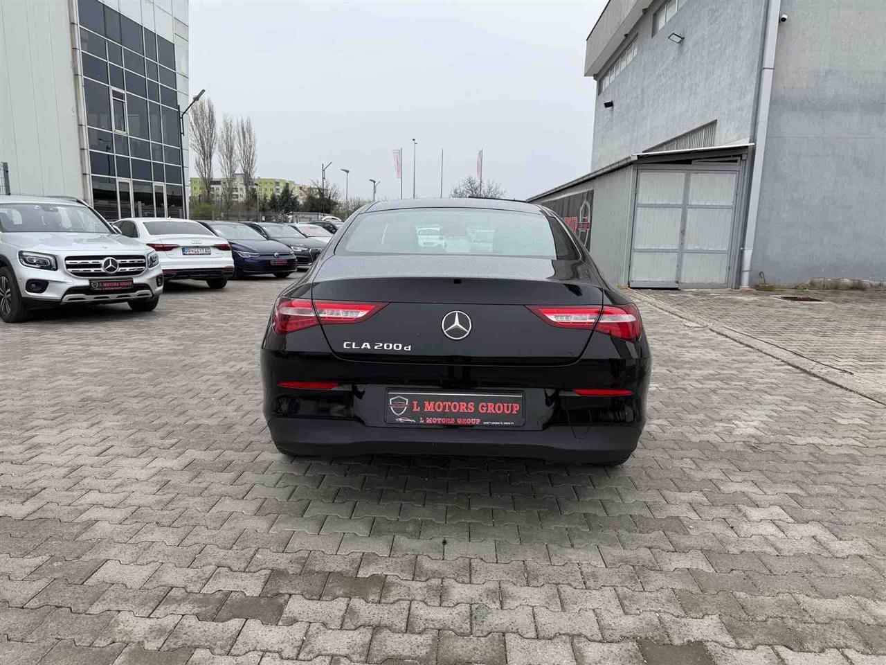 MERCEDES-CLA-200D-AUTOMATIC-BUSINESS