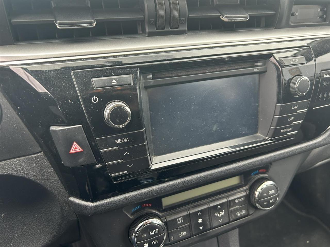TOYOTA-COROLLA-1-4-D-4D-90KS-LUNA