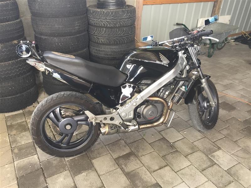HONDA-NTV-650cc