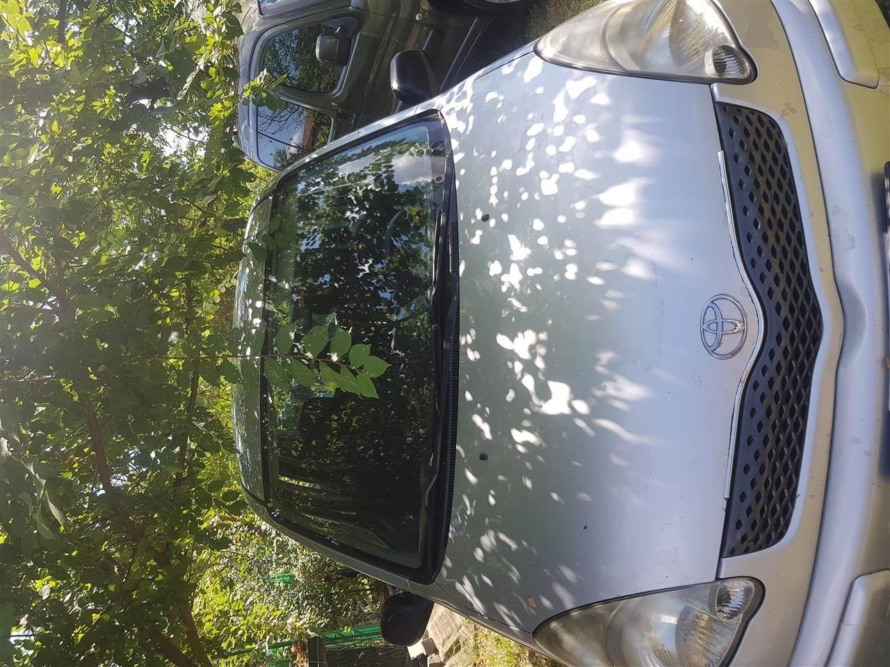 Toyota-Yaris--Verso-Benz--at--plin-full-oprema