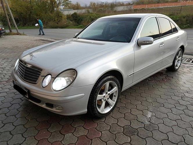 Mercedes E270 cdi -04 