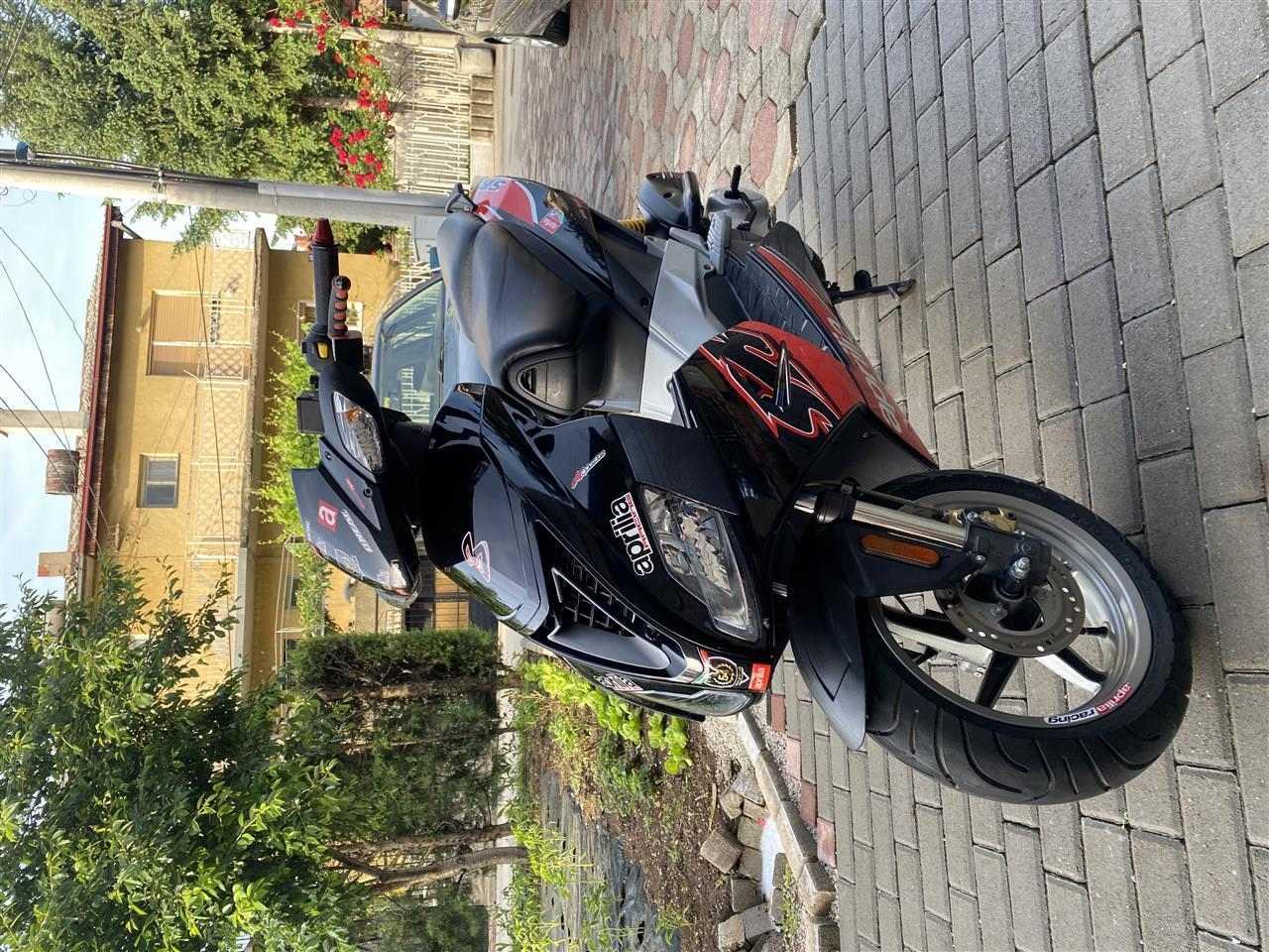 Aprilia-Sr50-R