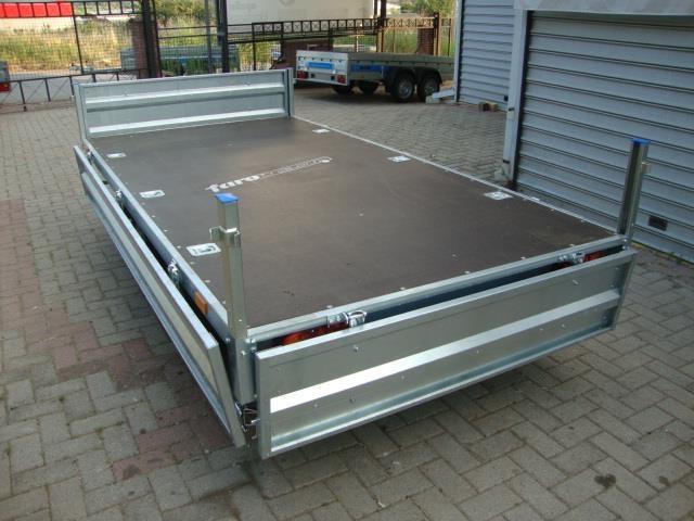 Prikolka-Magicus-750kg-prostor-300x150x35cm-nova
