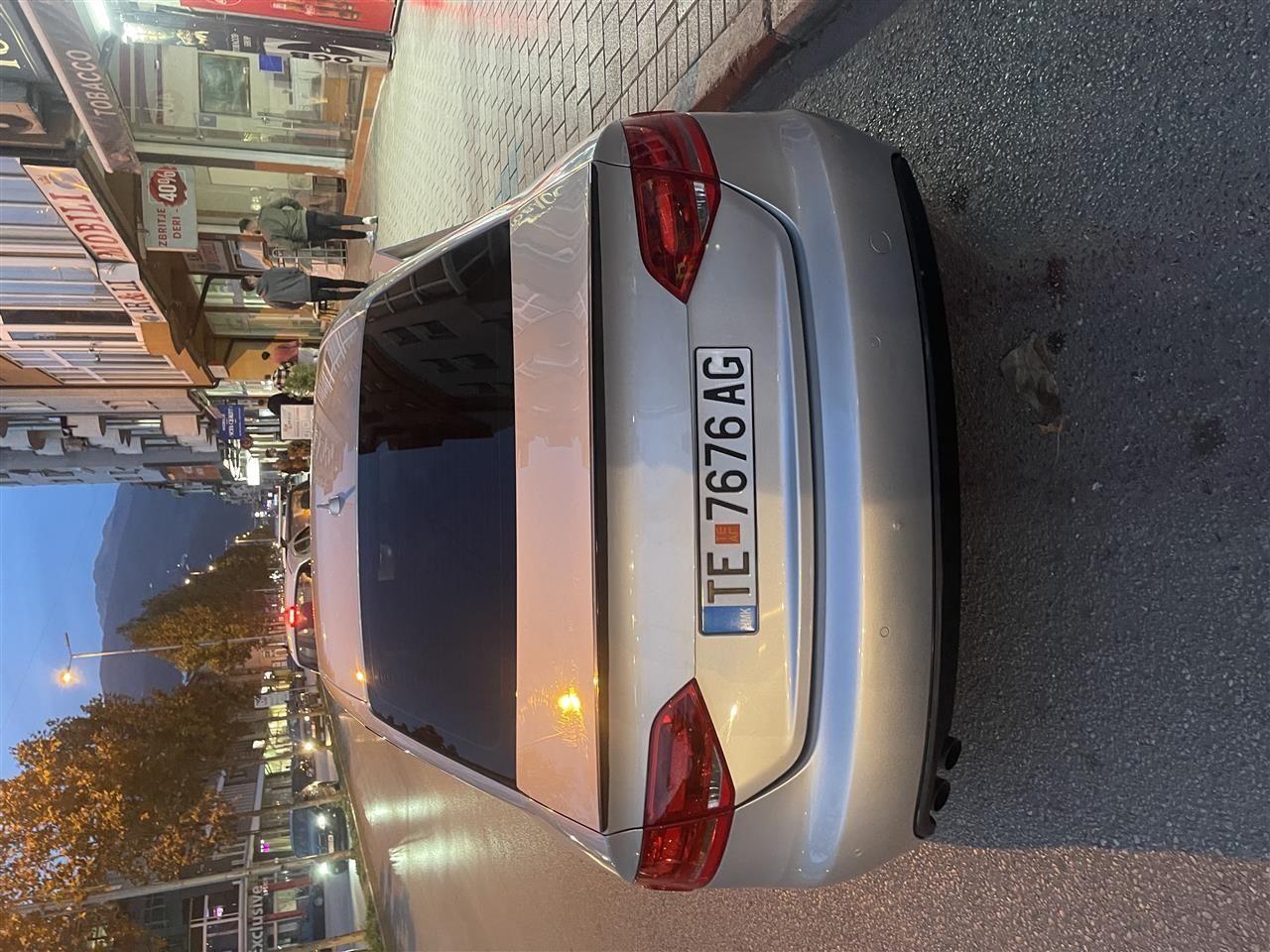 Audi-A4