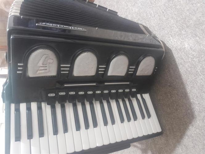 Harmonika