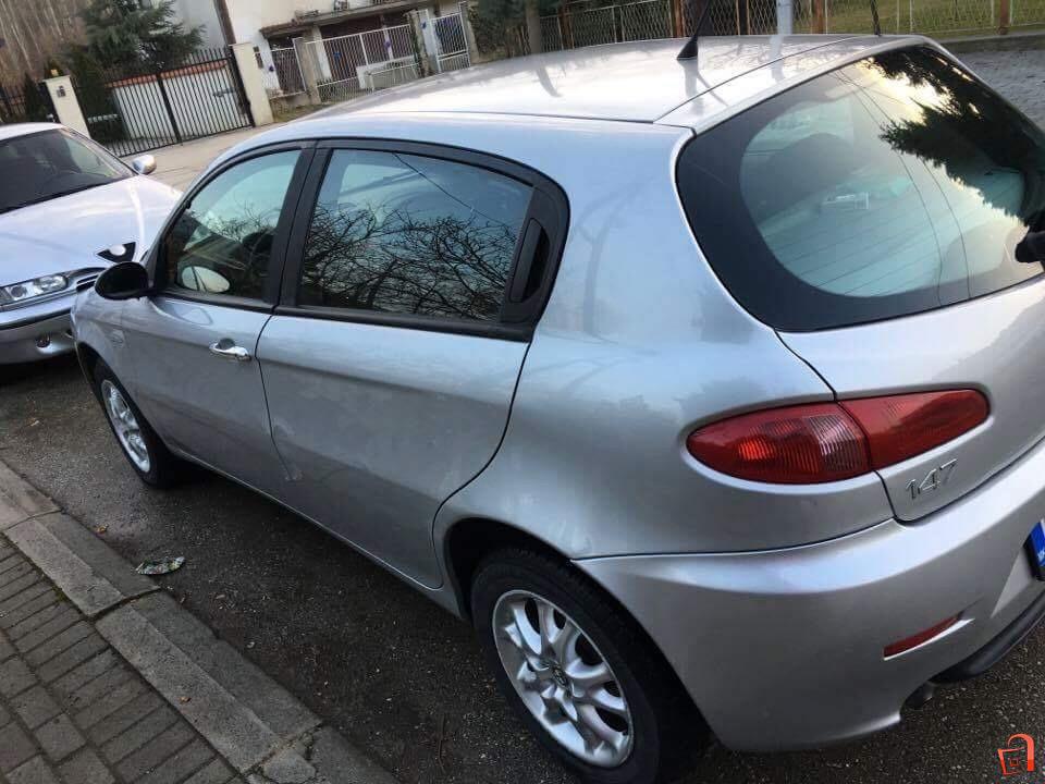 Alfa Romeo 147 face lift Jtdm zelen karton | Скопjе
