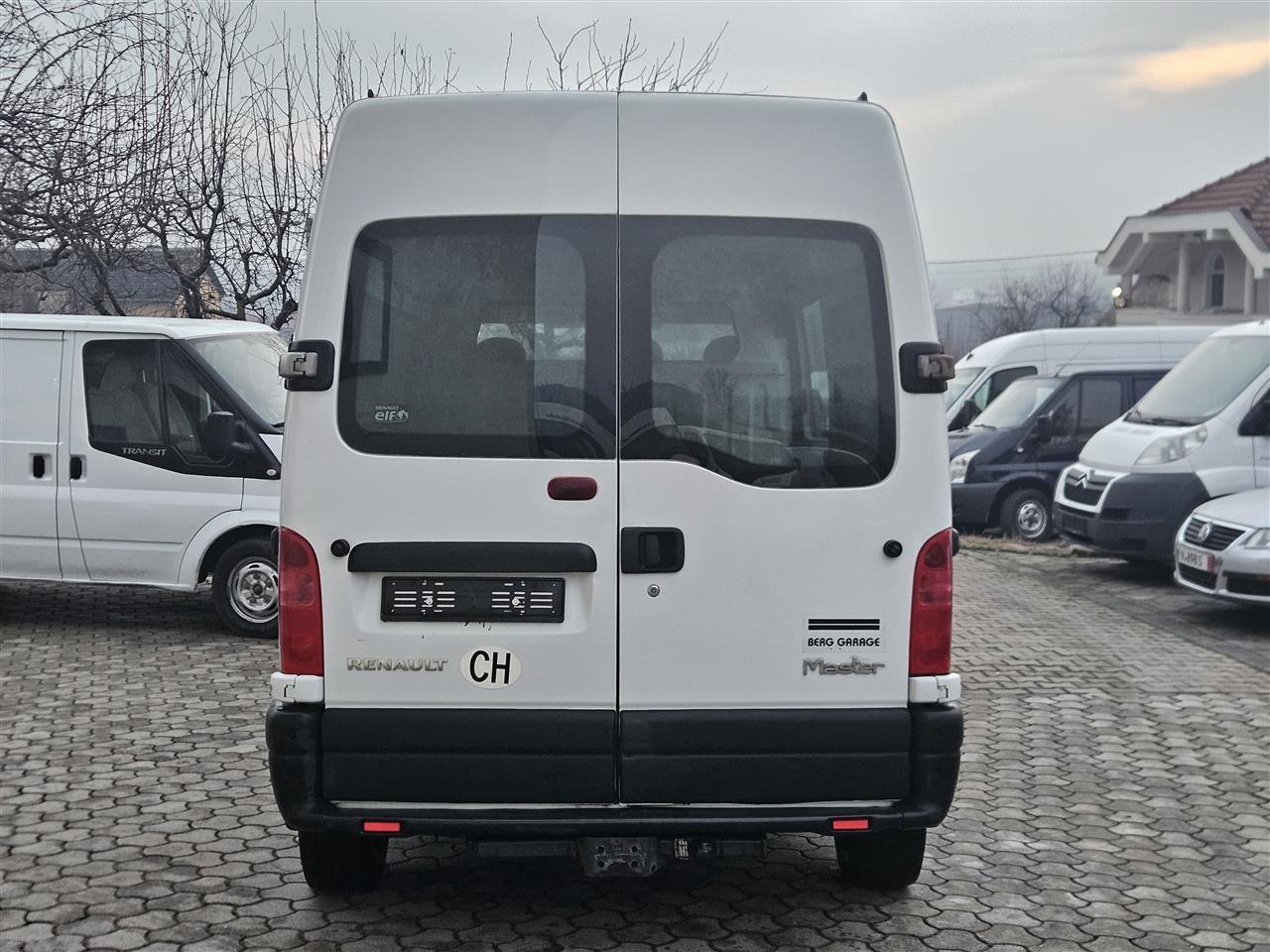 RENAULT-MASTER-2-5-DCI-TOVARNO-KOMBE