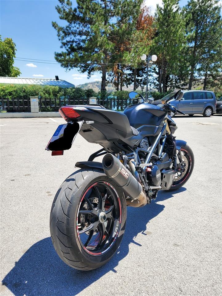 Ducati-Streetfighter-848