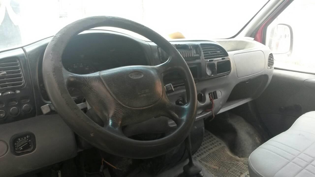 -Ford-Transit-