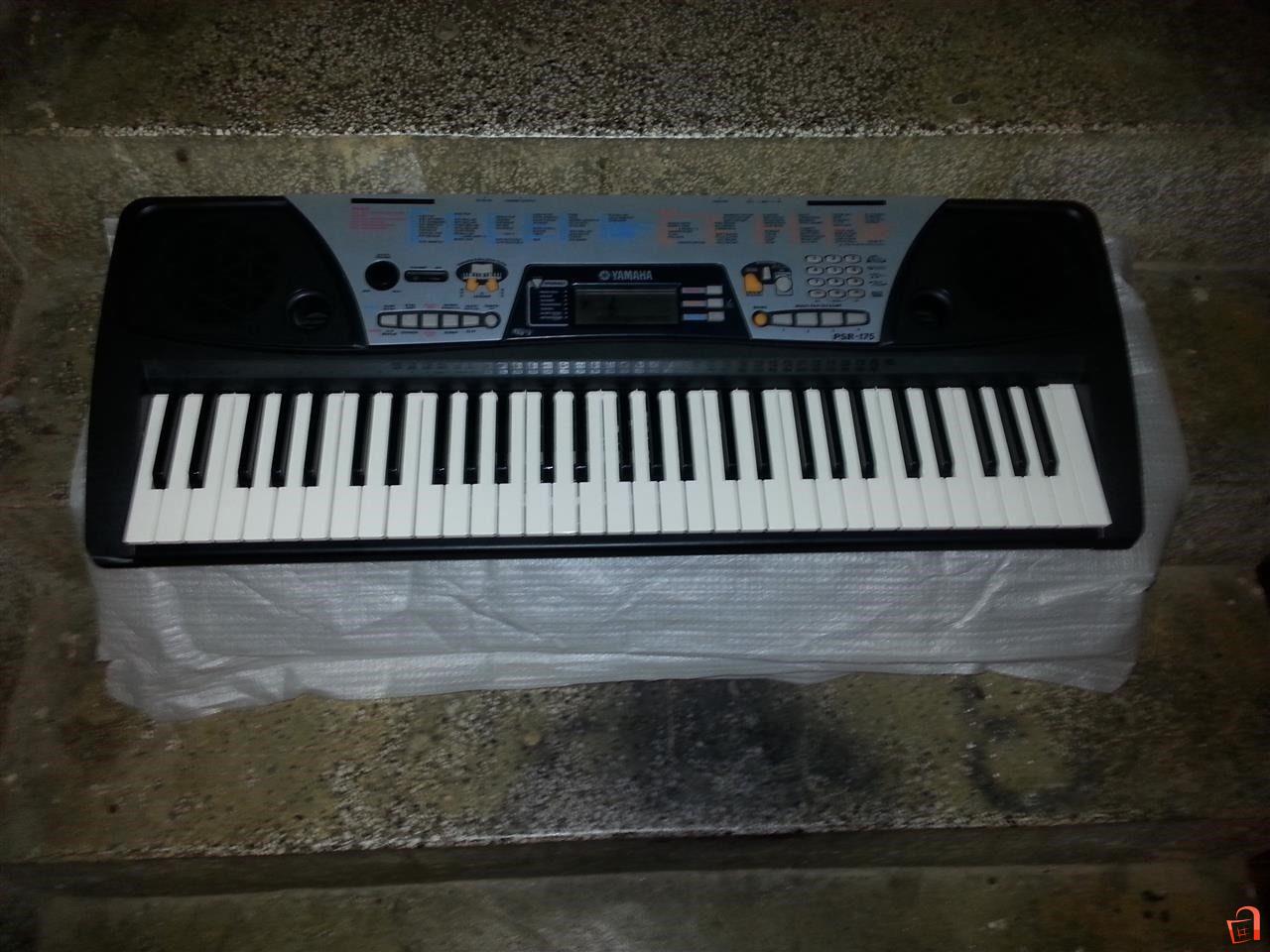 Psr 175 yamaha on sale keyboard price