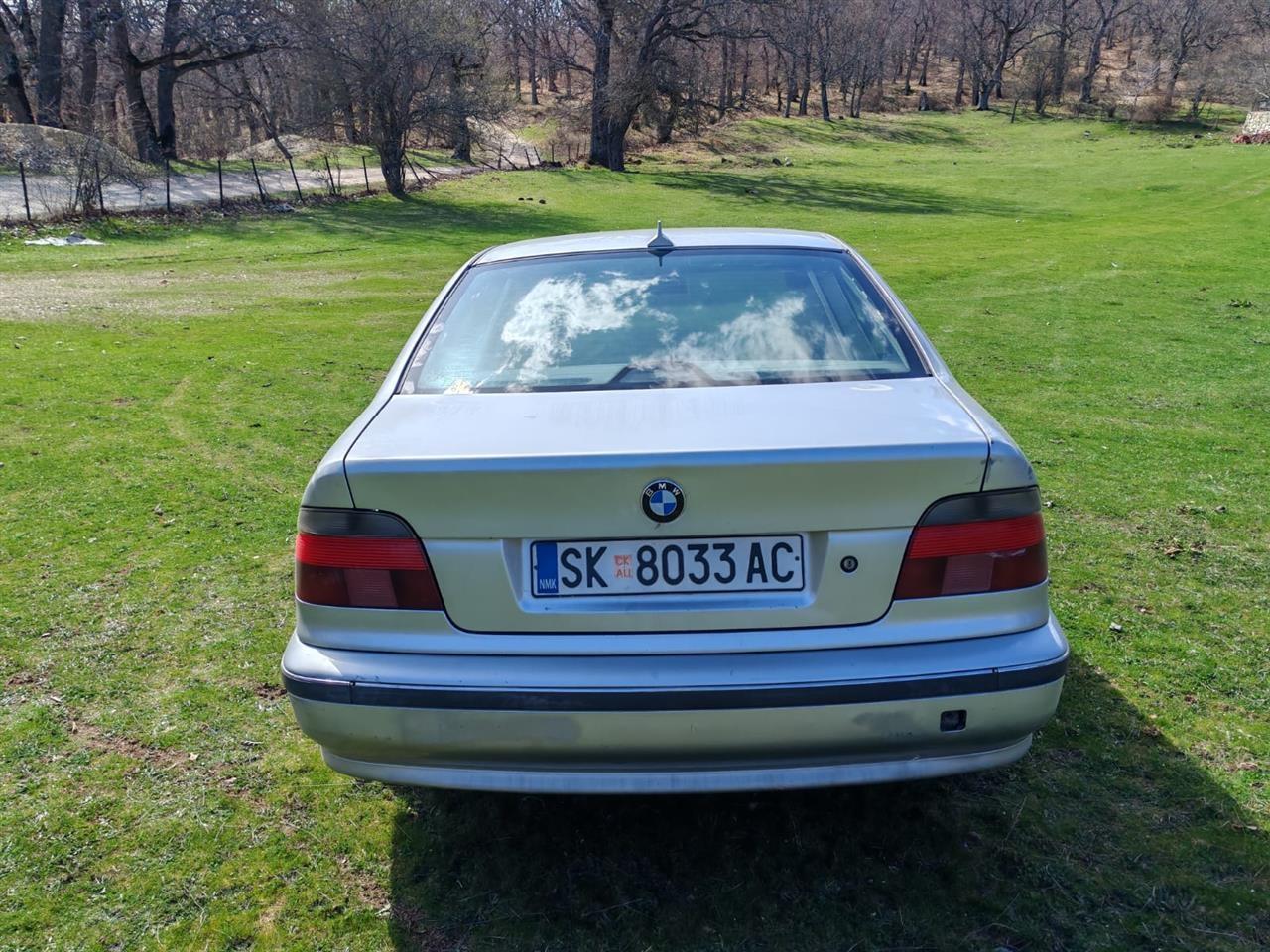 Bmw-525