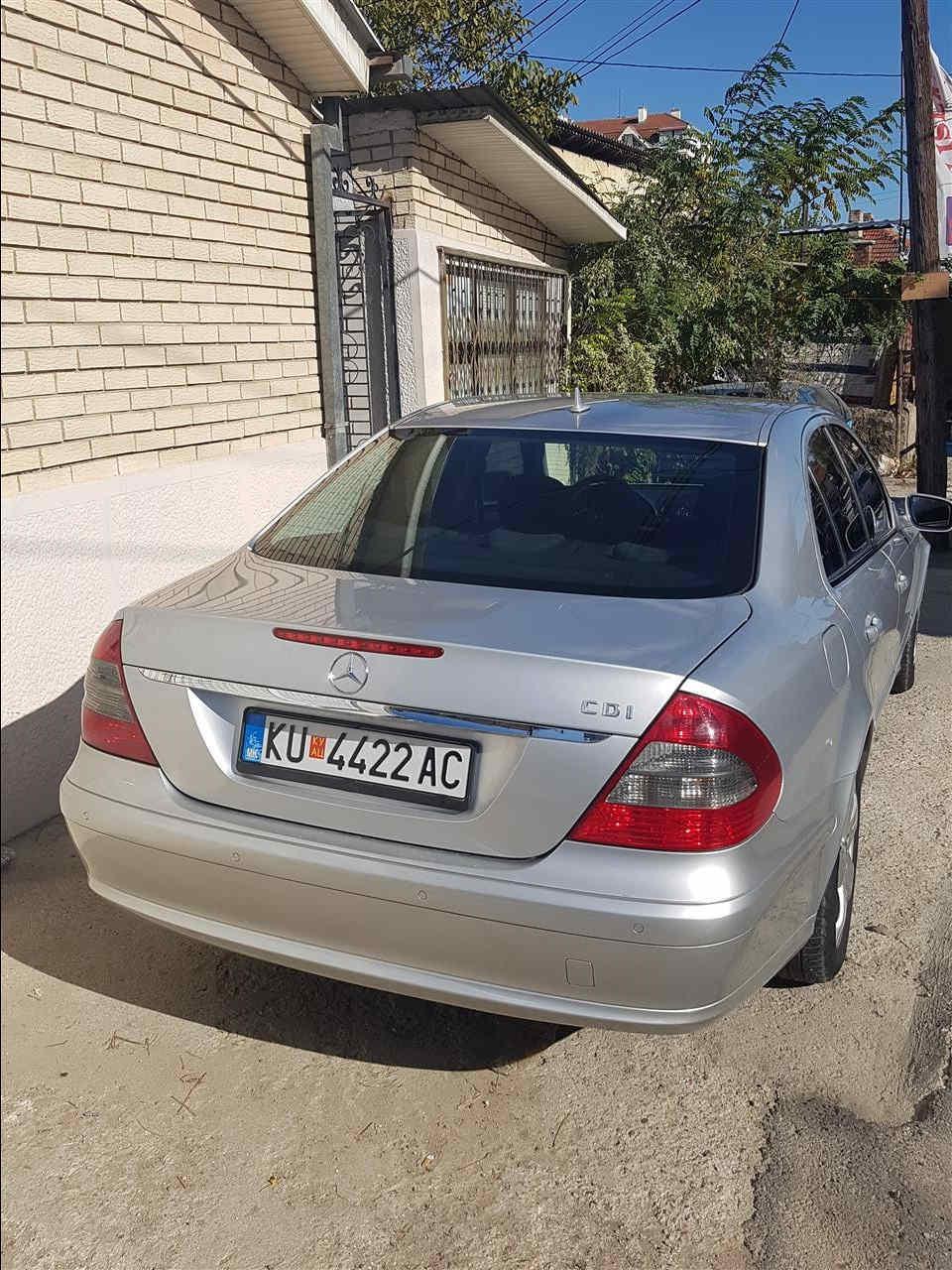 Mercedes-E-200
