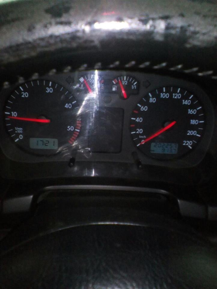 VW-GOLF-4-1-9-TDI-110KS-SIVI-PANTER