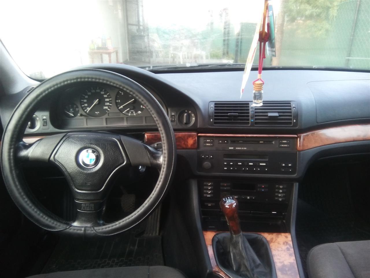 BMW-525-TDS--97-reg-Ful-Klima-FABRIKA-MOZNA-ZAMENA