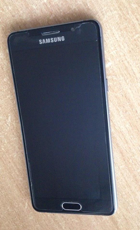 Samsung-Galaxy-A5--2016-