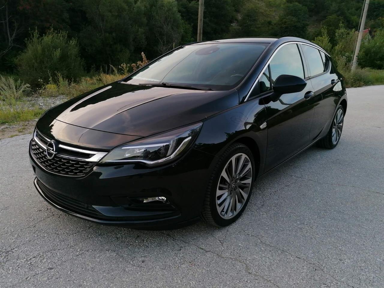 Opel astra k 2017