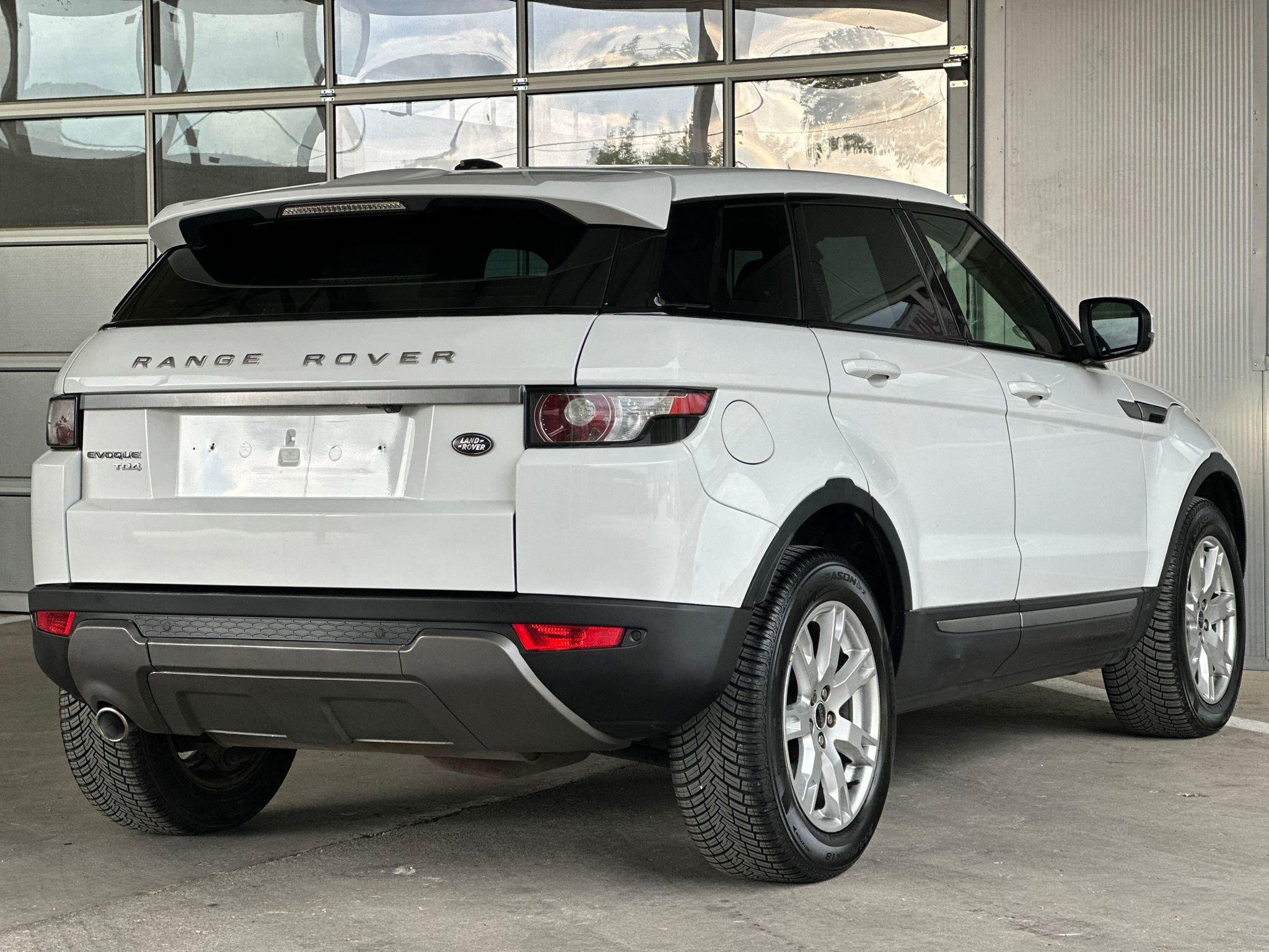 Range-Rover-2-2TD4-150ks-AVTOMATIK-MOZNOST-NA-RATI---2012