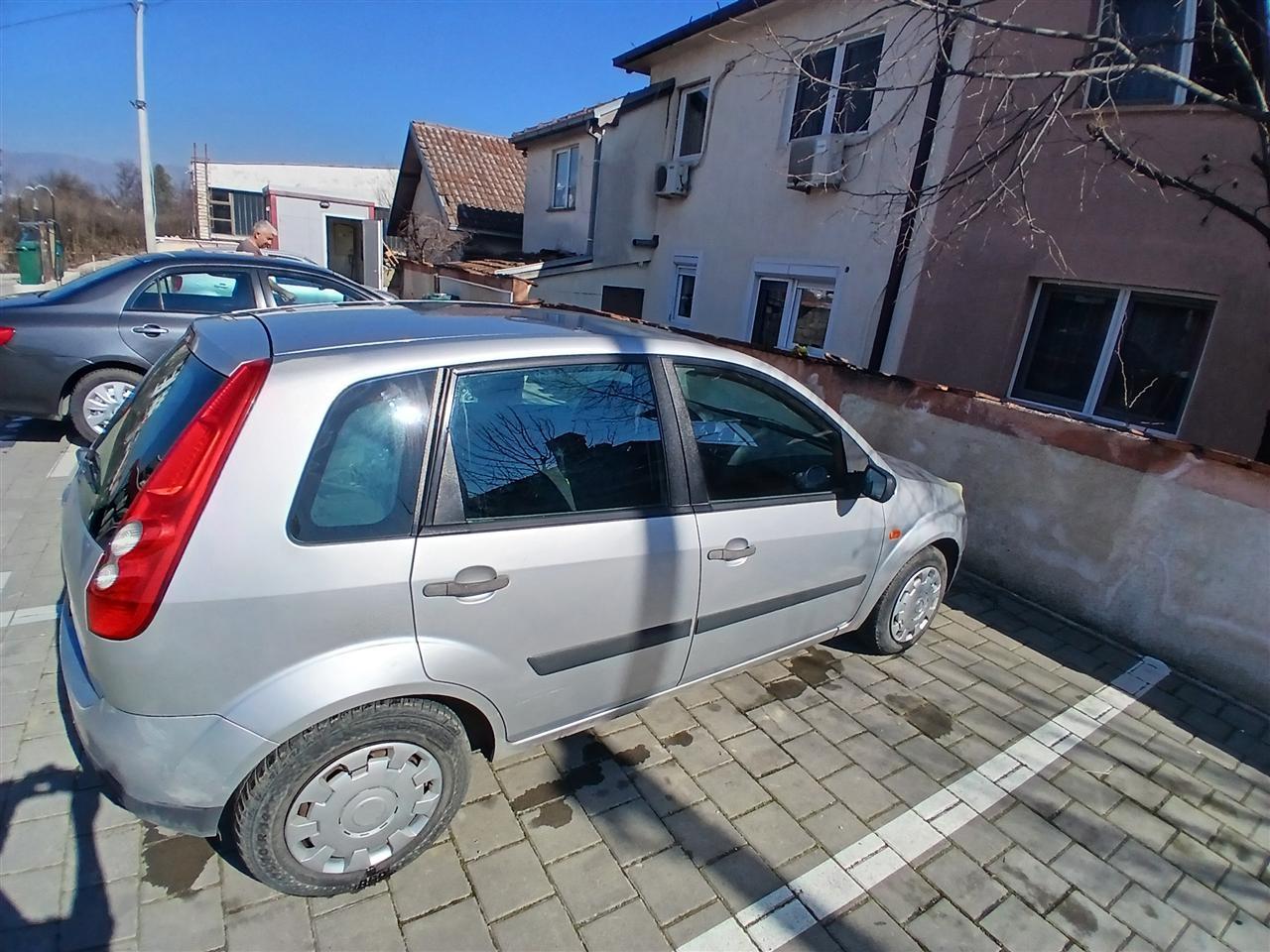 Ford-Fiesta-1-2