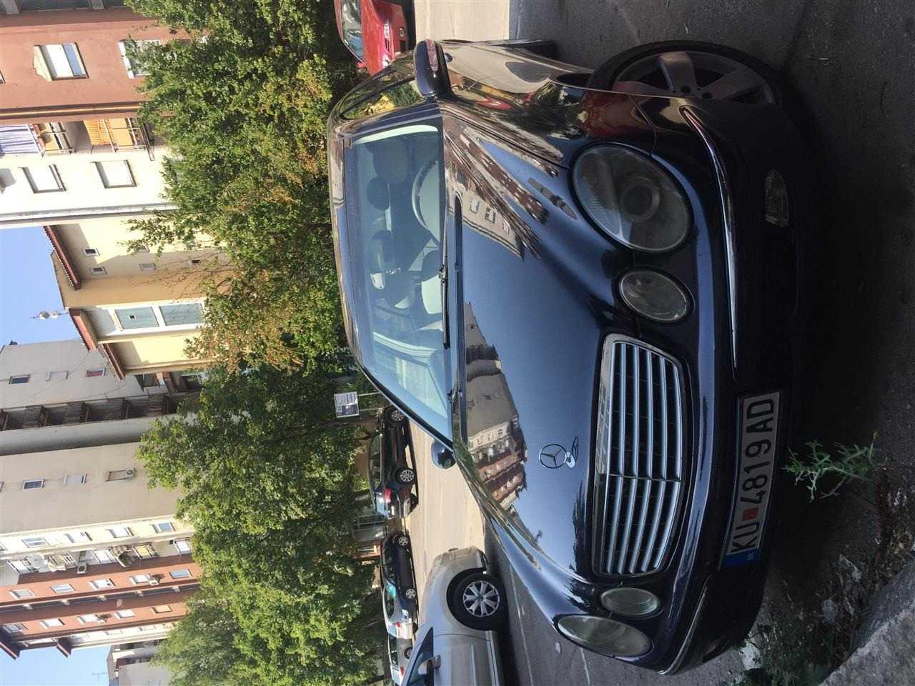 Mercedes-Benz-E270-cdi-Extra-cena
