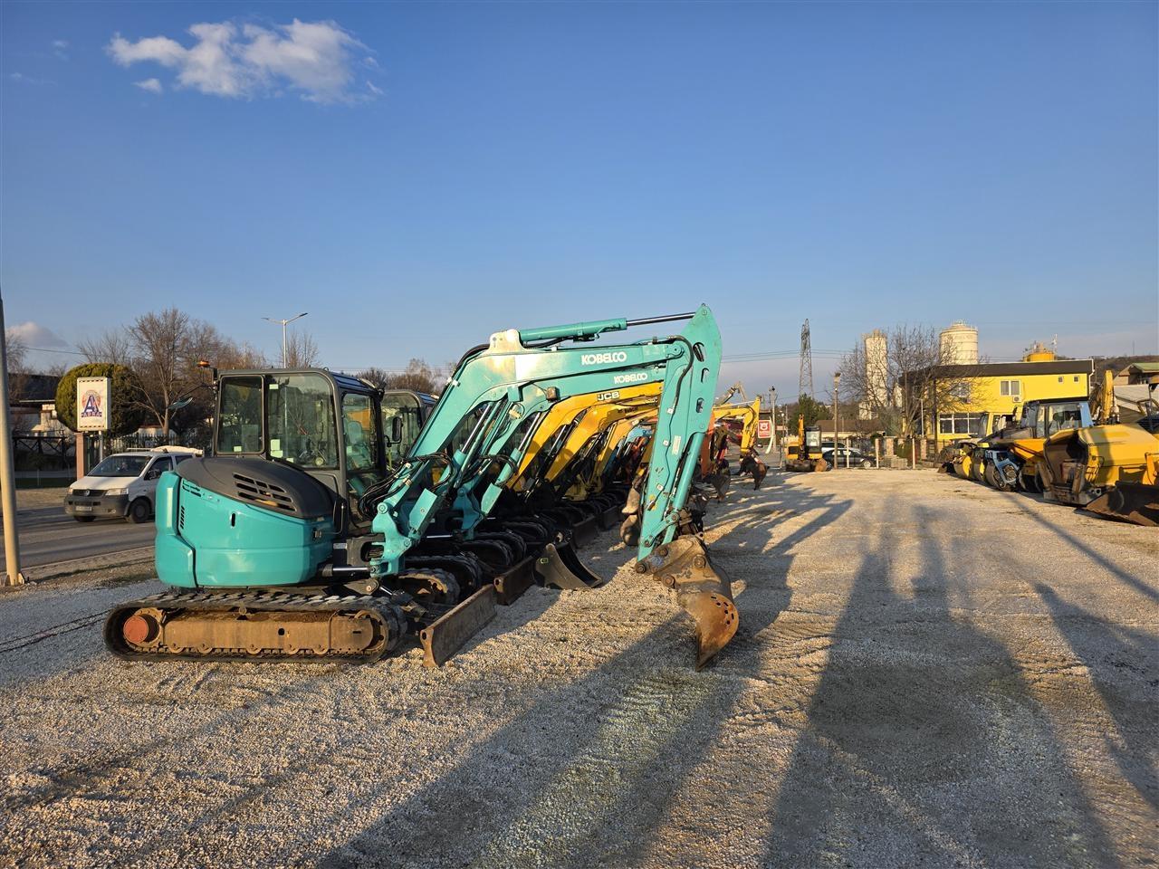 Cobelko-sk-55-srx-6-model-2019-go